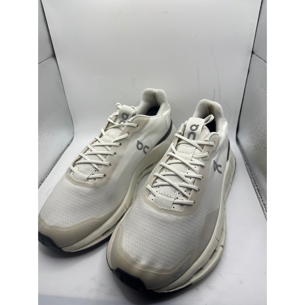 On Running‎ Cloud 5 Women's White Lightweight Athletic Shoes